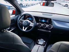 -上海星瀚奔驰4S店(红柳路店)