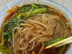 -老邮差酸辣粉麻辣烫(步行街店)
