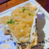 这次没有排队。来一打羊肉串~羊肉串油的地方也很香