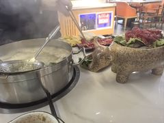 -刘少华贵州小黄牛·鲜牛肉火锅(总店)