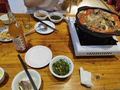 -乡土特色.冷锅鱼.牦牛肉汤锅