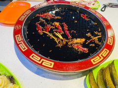 -大师兄酱骨火锅