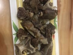 -苏莱特色牛骨滩羊手抓馆(长城东街总店)