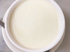 -黄师奶甜品店