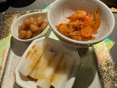 -铭牛烧肉·和牛海鲜自助(高新月牙湖店)