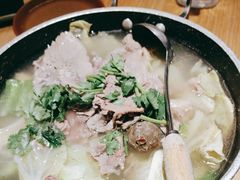 -川堂风·跷脚牛肉·乐山爆炒(宝山日月光店)