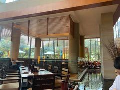 靠窗位-松山湖凯悦酒店·Café自助餐厅·周末火舞秀表演