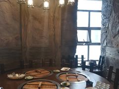 包厢-万里闯关东铁锅炖菜馆(高新旗舰店)