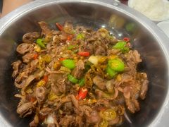 -湖南人家湘菜馆(镇江路店)