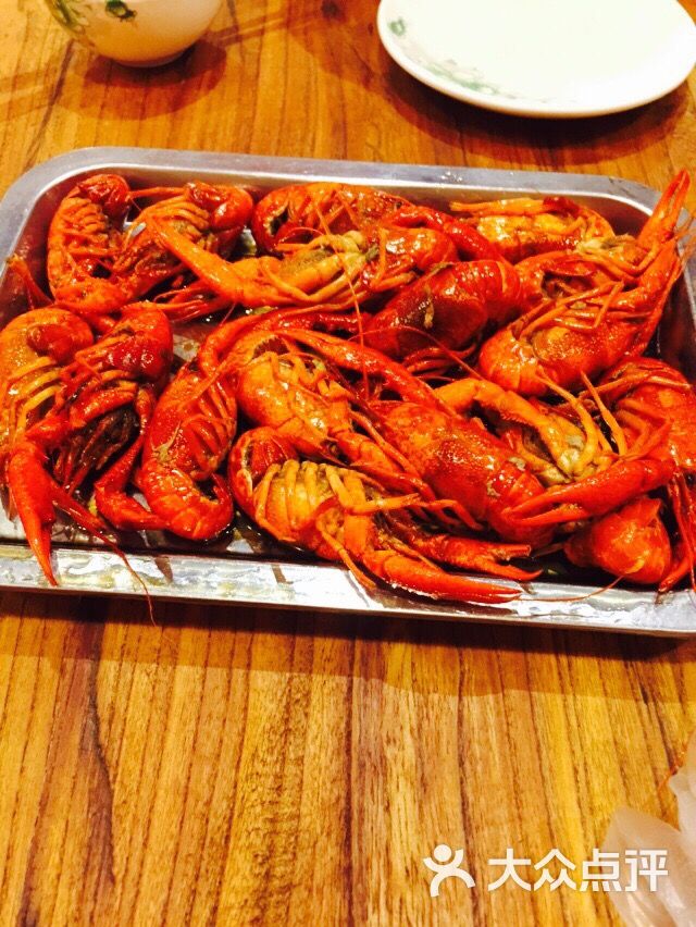忆口香龙虾