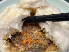 蟹黄包-四宜糕团店(南大街店)