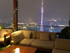 -广州柏悦酒店·悦吧·顶楼露天酒吧