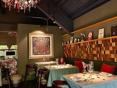 -弦月窗LUNETTE BY AMANDA(复兴路店)