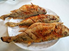 香煎小黄鱼-悦百味·品质川菜(橄榄郡店)