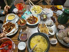 -蚝堡海鲜·威海菜·海肠捞饭·烧烤·亚洲吃蚝公司(幸福门店)