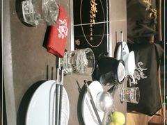 -捞王锅物料理(上海世茂广场店)