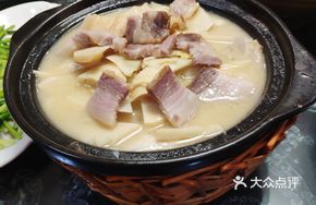 Braised Winter Bamboo Shoots with Salted Pork