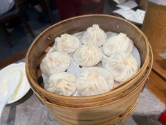 -莱莱小笼·乔艾