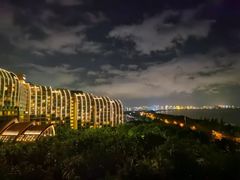 -三亚湾海居铂尔曼度假酒店