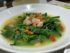 上汤丝瓜尖-皇城根·鲁菜济南菜·吊炉烤鸭·炒鸡鱼头(济南旗舰店)