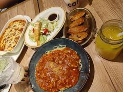 -玛格萝妮比萨屋(四平店)