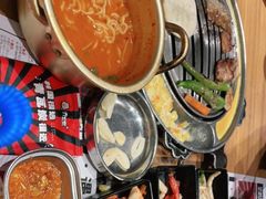 -青瓦炭韩潮烤肉(花园道店)