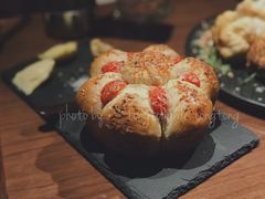-The ROOF (通盈中心店)
