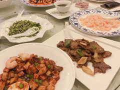 -梅龙镇酒家(南京西路总店)