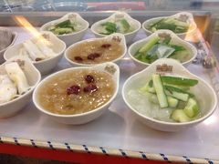 -海口骑楼小吃街