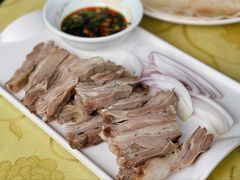 手抓羊肉-东伊顺(高银街店)