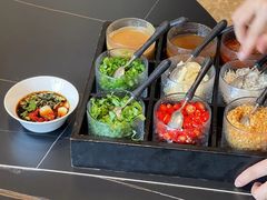 -鼎泰亨·海鲜牛肉餐厅(滨江店)