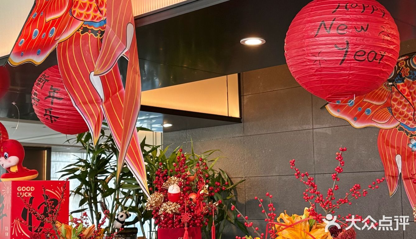 88r自助‼️这家高空下午茶新年氛围感拉满