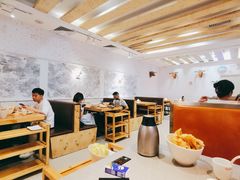 大堂-为什么牛潮汕牛肉火锅(万胜广场店)