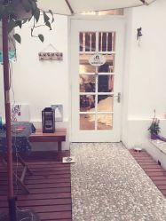 -Flora婚纱礼服定制租赁店