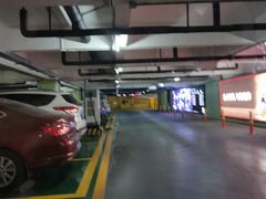 -印象城购物中心-停车场