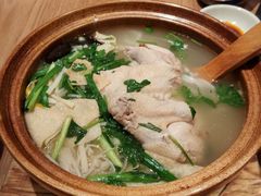 半鸡过桥米线-刀小蛮半只鸡过桥米线(家乐福四元桥店)