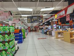 -家乐福(古北店)