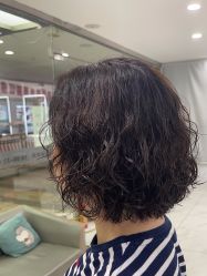 -镁连社·美联社