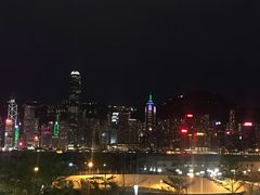 -香港ELEMENTS圆方