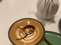 -潮一不贰·法式甜品·生日蛋糕·西式简餐(外滩店)