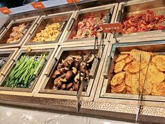 -山焱·炭火自助烤肉(周浦万达店)