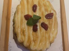 -鸣记脆皮烤鱼·海鲜烤鱼(三八广场店)