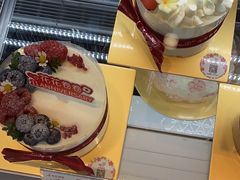 -花花卷卷·鲜食蛋糕(静安久光百货店)
