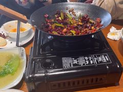 -干老庆贵州留一手烤鱼·地摊火锅(财经大学店)
