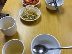 -屋里家延边朝鲜族冷面(南园店)