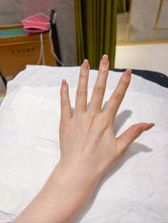 -悦指间美甲美睫