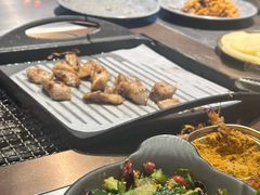 -马路牙子烧烤音乐酒馆(望京店)