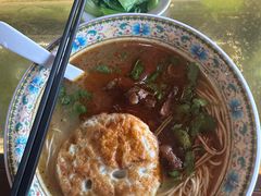 -金杨拉面王小吃面馆·牛三宝面·红烧牛肉粉