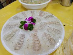 -官塘陈记鱼生·潮汕砂锅粥·牛肉火锅(潮枫路总店)