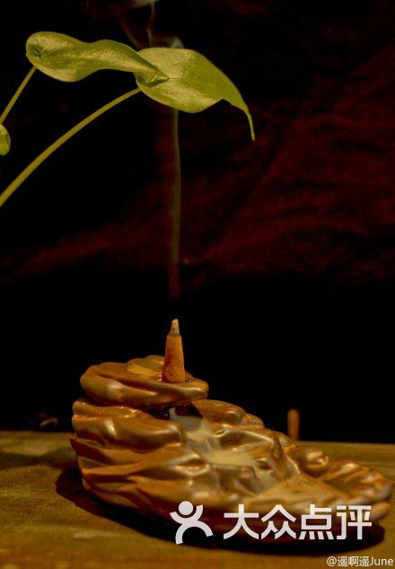 高山流水---沉烟香专用香炉 